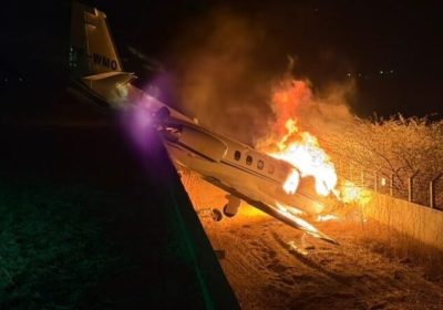 Cantor Rey Vaqueiro tem avião incendiado e shows em Pernambuco deste domingo (13) são adiados