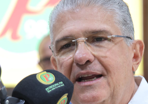 Resposta: As ações de Guilherme Coelho caso fosse eleito prefeito de Petrolina (PE) novamente.