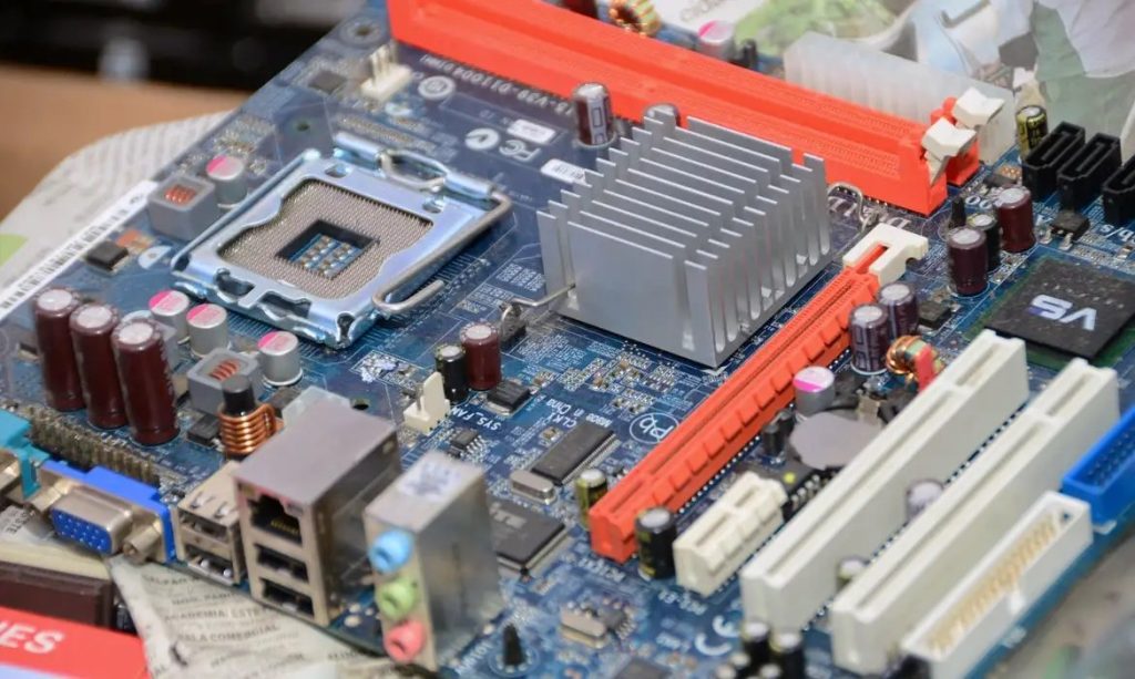 Correios oferecem serviço de coleta de eletroeletrônicos para descarte