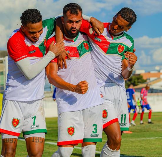 Estreia vitoriosa da Fera Sertaneja contra Afogados no Campeonato Pernambucano de 2027.