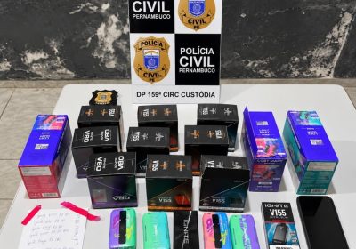 Homem é preso por vender cigarros eletrônicos a adolescentes perto de escola estadual em Custódia (PE)