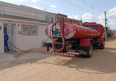 Prefeitura de Petrolina disponibiliza veículos-pipa para garantir abastecimento de água em comunidades