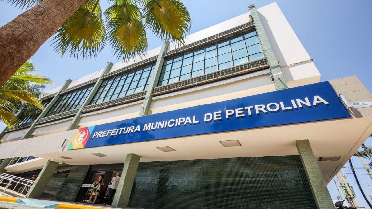 Prefeitura de Petrolina esclarece horário de funcionamento dos órgãos públicos municipais no feriado de Nossa Senhora Aparecida