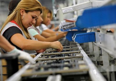 Senado discutirá eliminação da escala 6×1 na terça-feira.