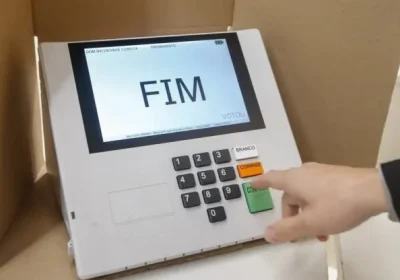 Voto em candidato com irregularidades pode ser anulado, mesmo que seu nome conste na urna.